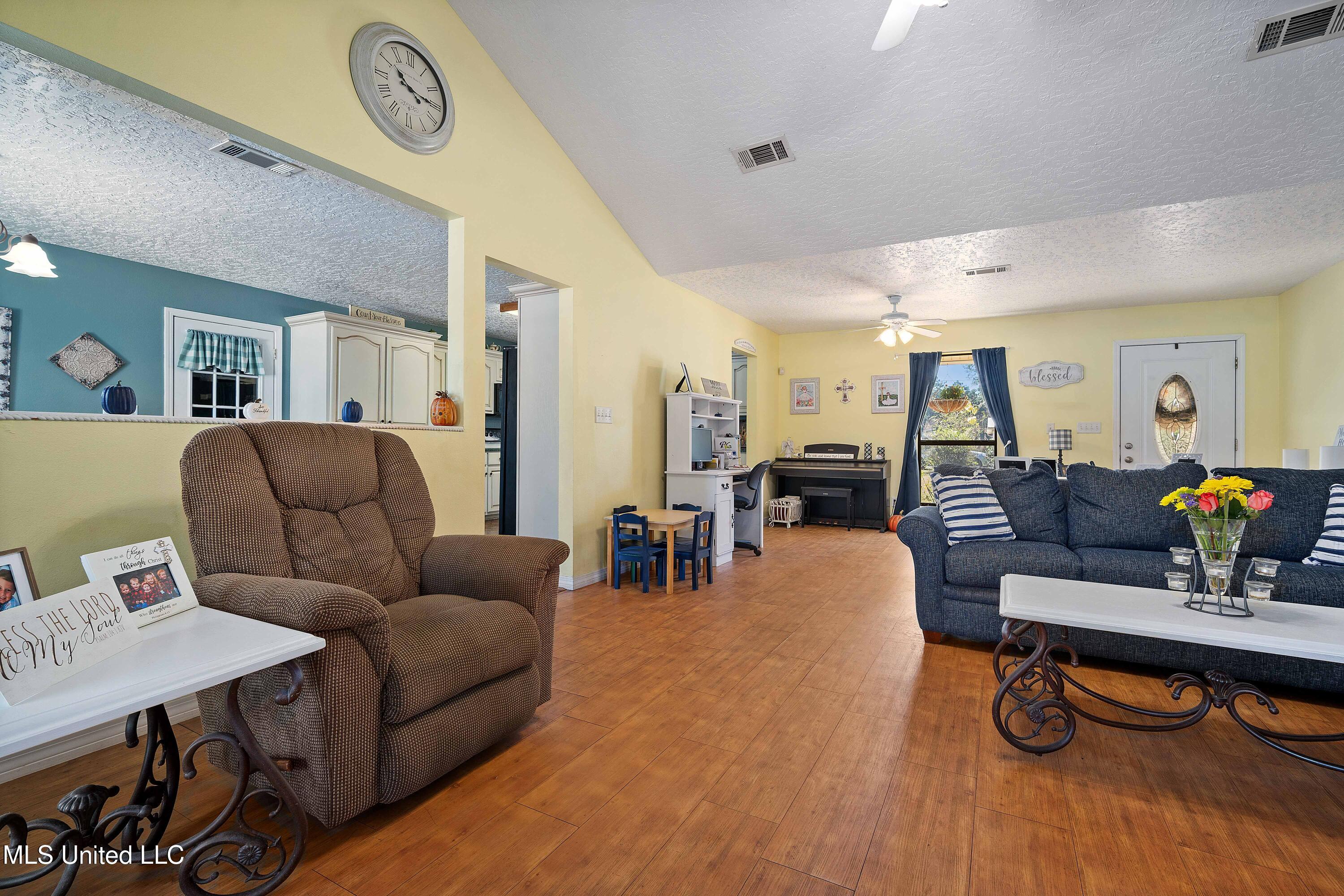 7605 Methodist Church Road Moss Point, MS 39562 - Photo 6 of 27 MC-4565