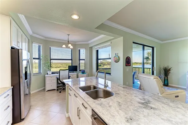 $289,000 | 7121 River Hammock Drive, Unit 306, Bradenton, FL 34212