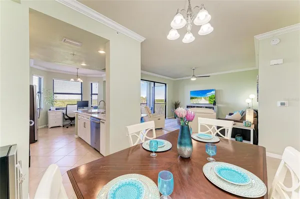 $259,000 | 7121 River Hammock Drive, Unit 306, Bradenton, FL 34212