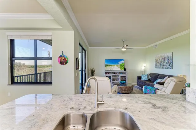 $289,000 | 7121 River Hammock Drive, Unit 306, Bradenton, FL 34212