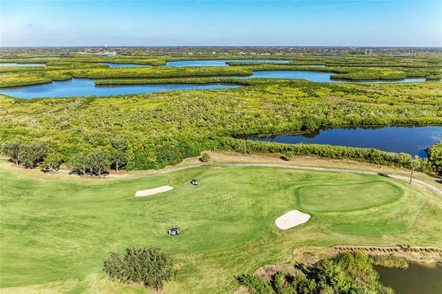 $289,000 | 7121 River Hammock Drive, Unit 306, Bradenton, FL 34212