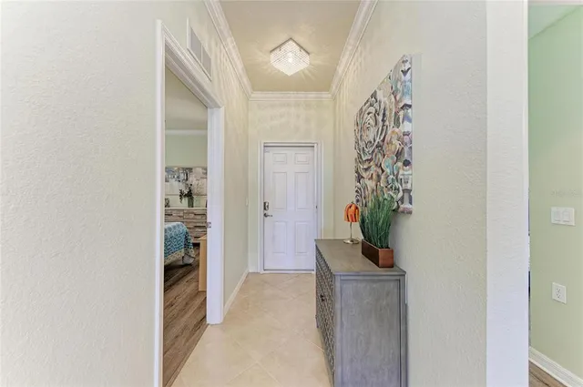 $289,000 | 7121 River Hammock Drive, Unit 306, Bradenton, FL 34212