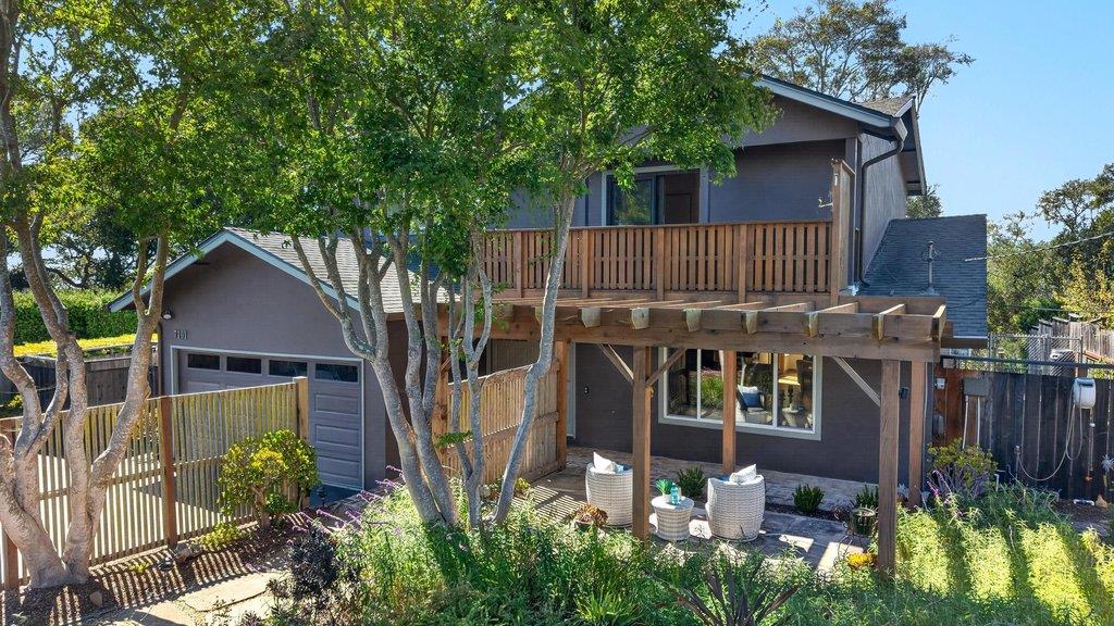 7101 Viewpoint Road Aptos, CA 95003 - Photo 8 of 79 Gallery Image 8