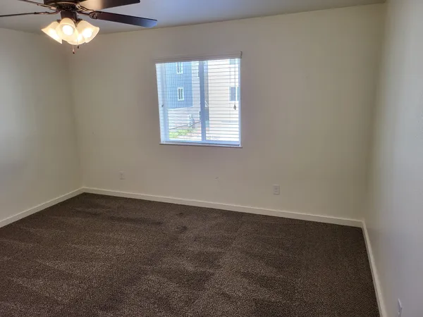 a view of empty room with window