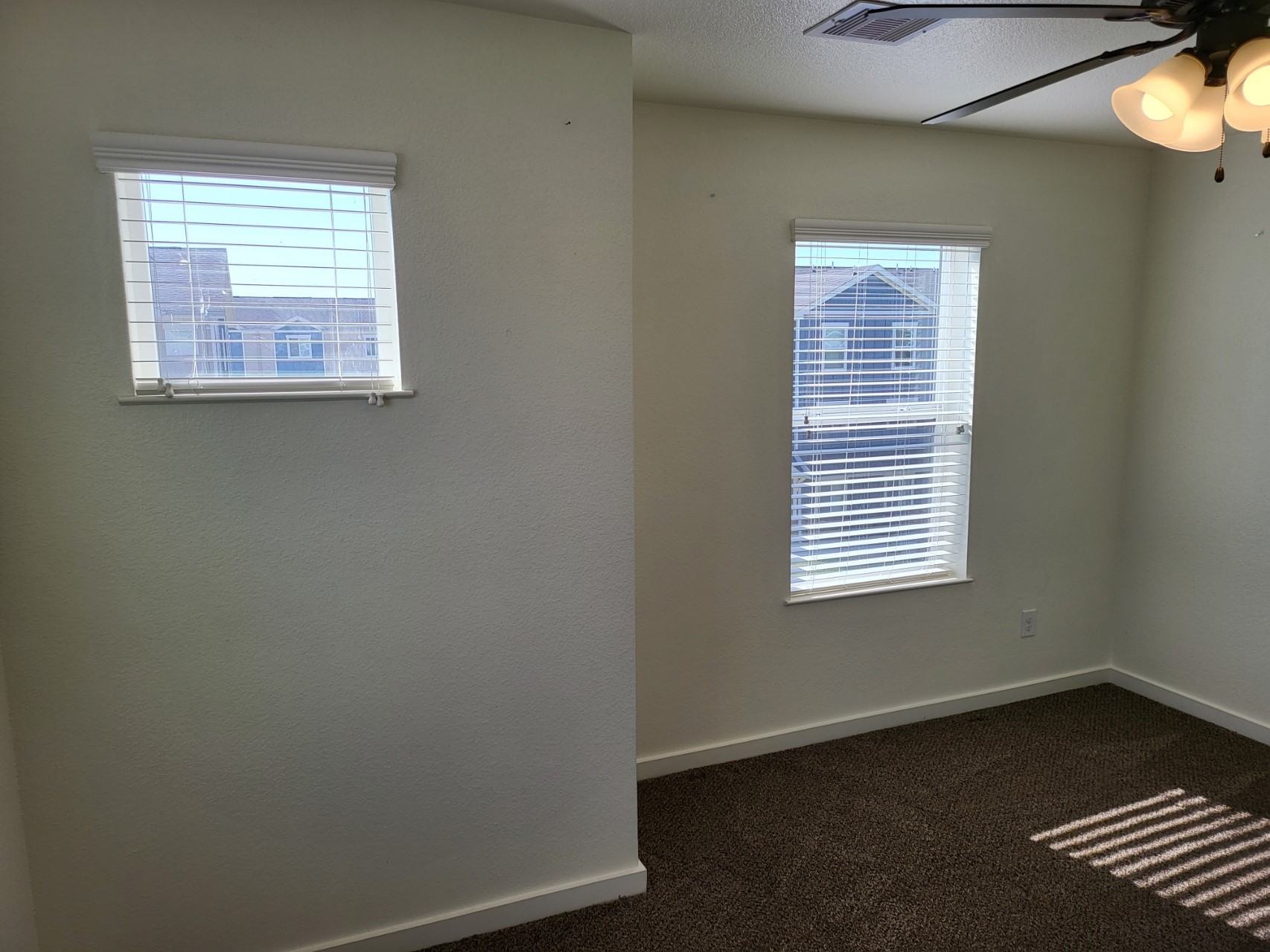 21155 Gosling Road, Unit 45B Spring, TX 77388 - Photo 33 of 33 an empty room with a window