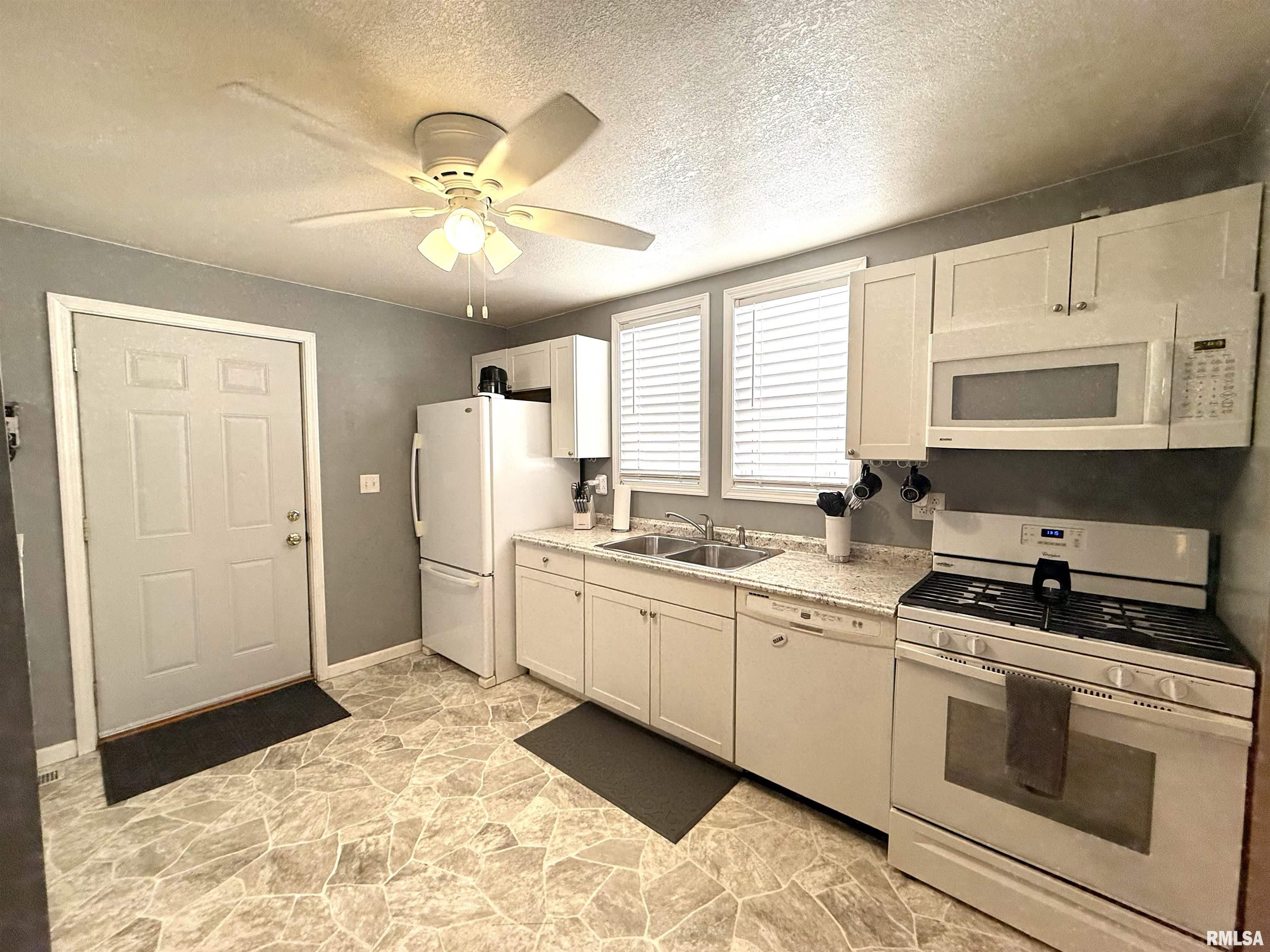 1620 Chestnut Street Quincy, IL 62301 - Photo 9 of 16