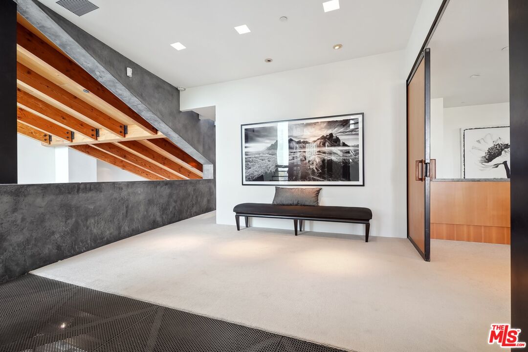 2238 Stradella Road Los Angeles, CA 90077 - Photo 34 of 75