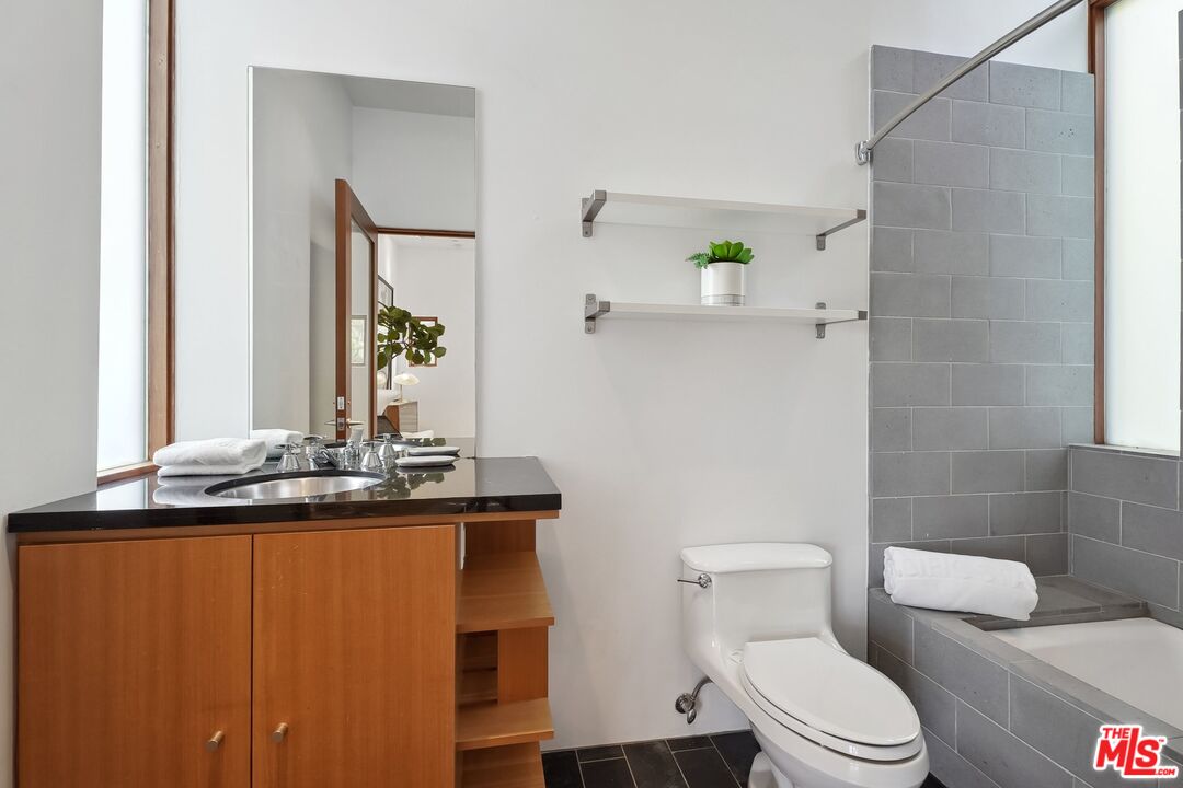 2238 Stradella Road Los Angeles, CA 90077 - Photo 54 of 75