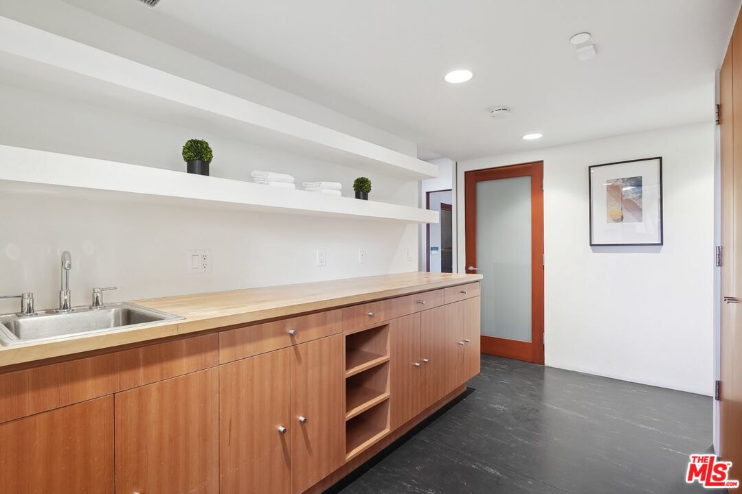 2238 Stradella Road Los Angeles, CA 90077 - Photo 59 of 75