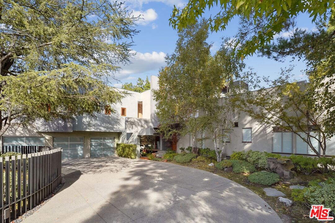 2238 Stradella Road Los Angeles, CA 90077 - Photo 66 of 75