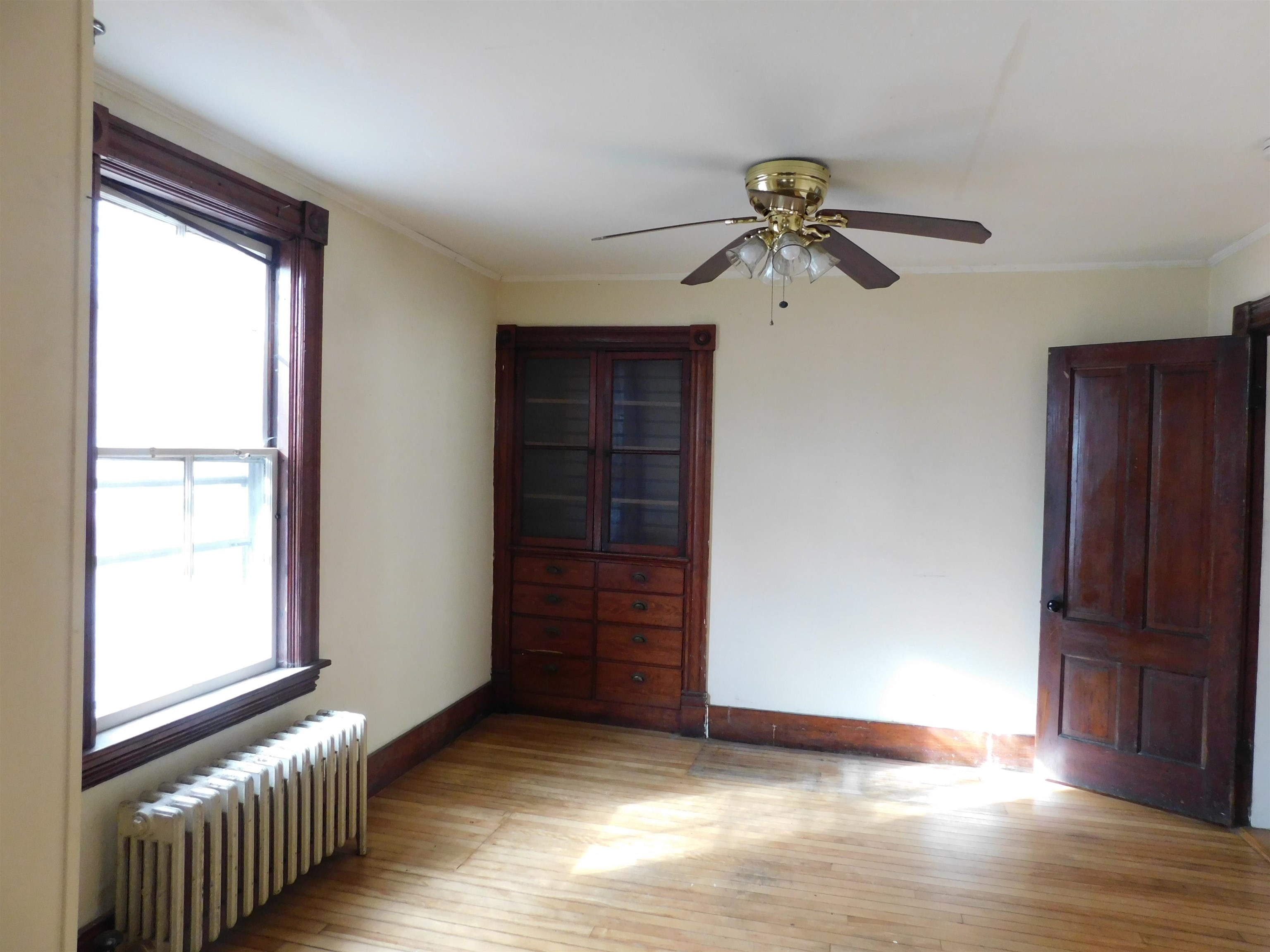 9 Elm Terrace Springfield, VT 05156 - Photo 4 of 25
