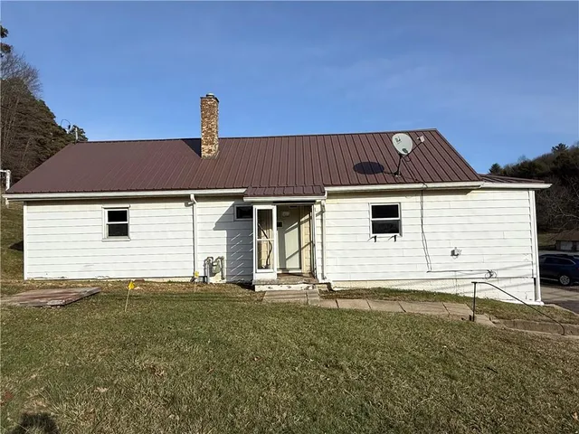 $68,500 | 11 Boddorf Road, Ringgold, PA 15770