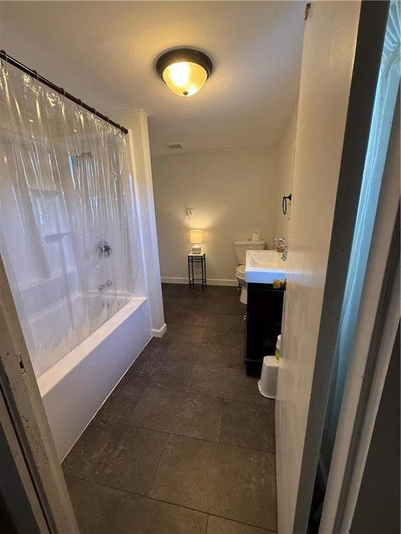 11 Boddorf Road Ringgold, PA 15770 - Photo 9 of 17 a view of bathroom