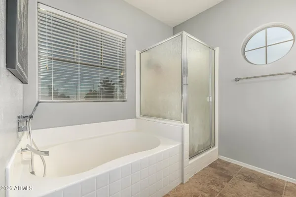 $725,000 | 1271 East Canyon Creek Drive, Gilbert, AZ 85295