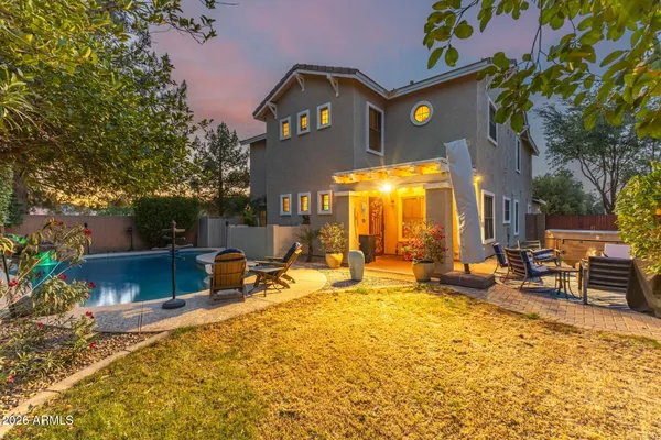 $725,000 | 1271 East Canyon Creek Drive, Gilbert, AZ 85295
