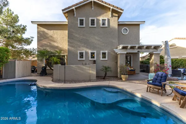 $725,000 | 1271 East Canyon Creek Drive, Gilbert, AZ 85295