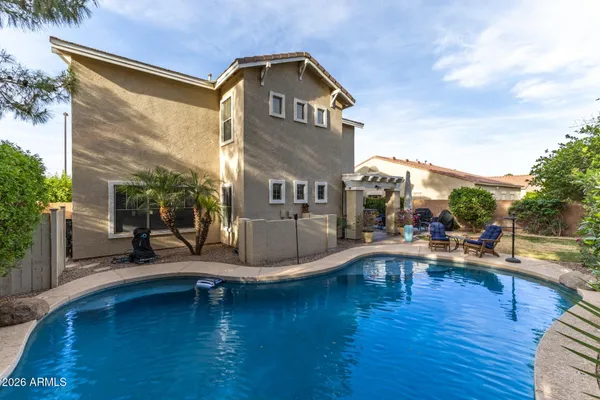 $725,000 | 1271 East Canyon Creek Drive, Gilbert, AZ 85295