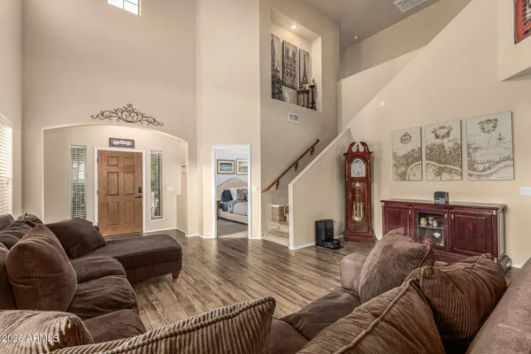 $725,000 | 1271 East Canyon Creek Drive, Gilbert, AZ 85295