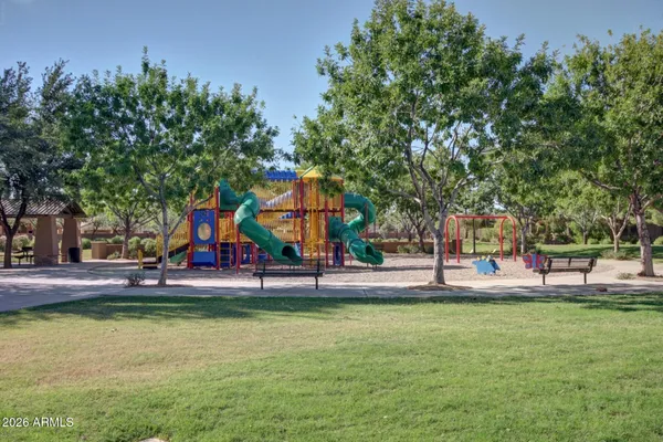 $725,000 | 1271 East Canyon Creek Drive, Gilbert, AZ 85295