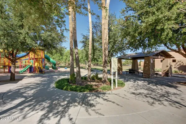 $725,000 | 1271 East Canyon Creek Drive, Gilbert, AZ 85295