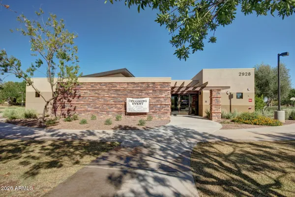$725,000 | 1271 East Canyon Creek Drive, Gilbert, AZ 85295