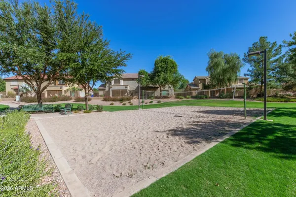 $725,000 | 1271 East Canyon Creek Drive, Gilbert, AZ 85295