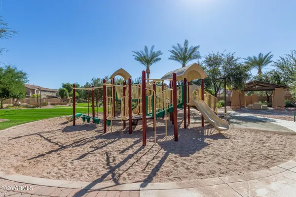 $725,000 | 1271 East Canyon Creek Drive, Gilbert, AZ 85295