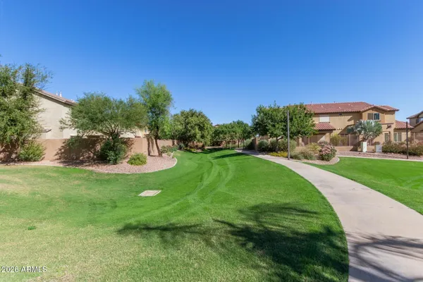$725,000 | 1271 East Canyon Creek Drive, Gilbert, AZ 85295