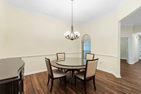 $350,000 | 915 West Palmcrest Court, Pearland, TX 77584