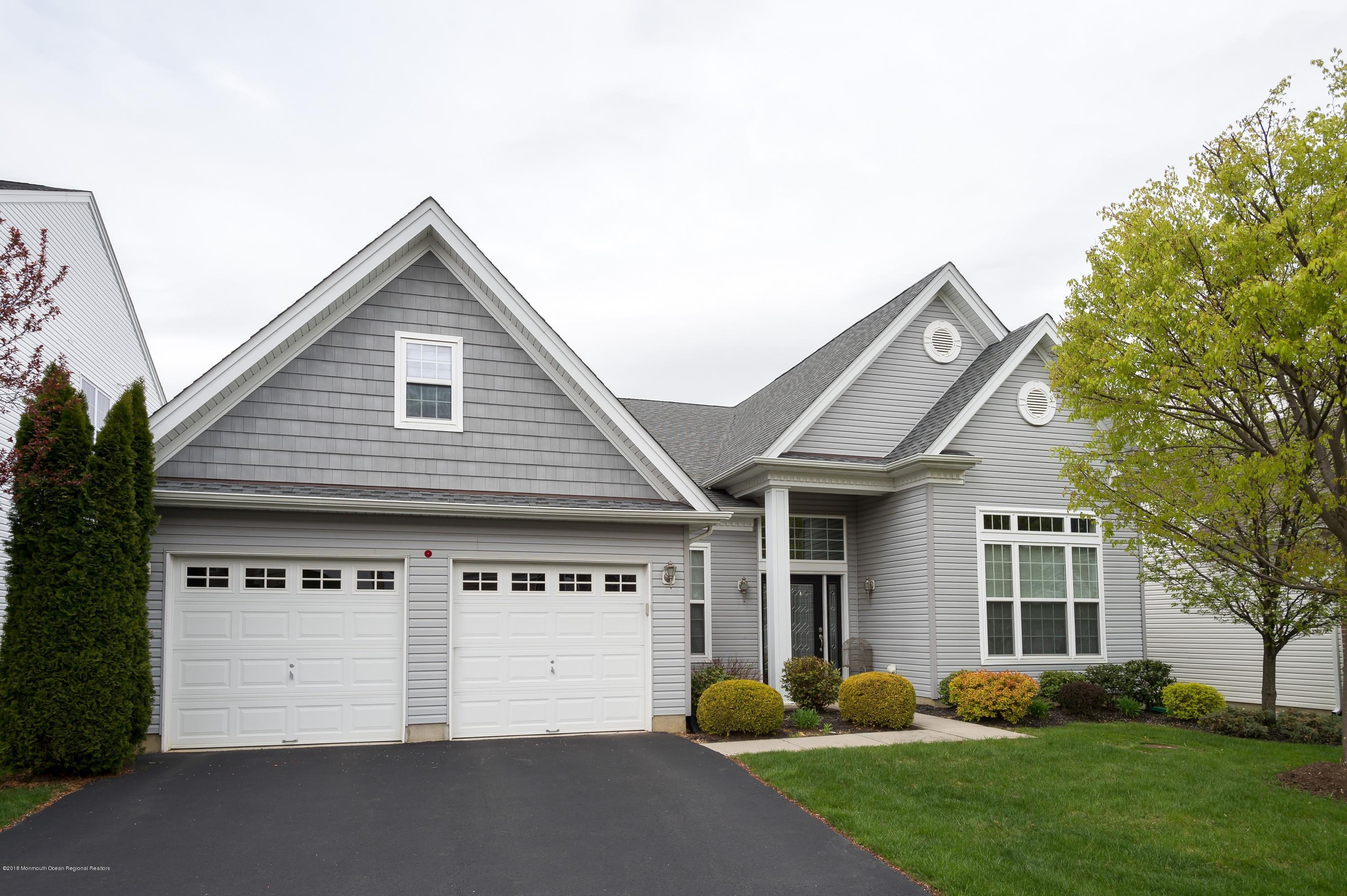 39 Kings Mill Road Monroe Township, NJ 08831 - Photo 1 of 26 Desirable BAYHILL Model