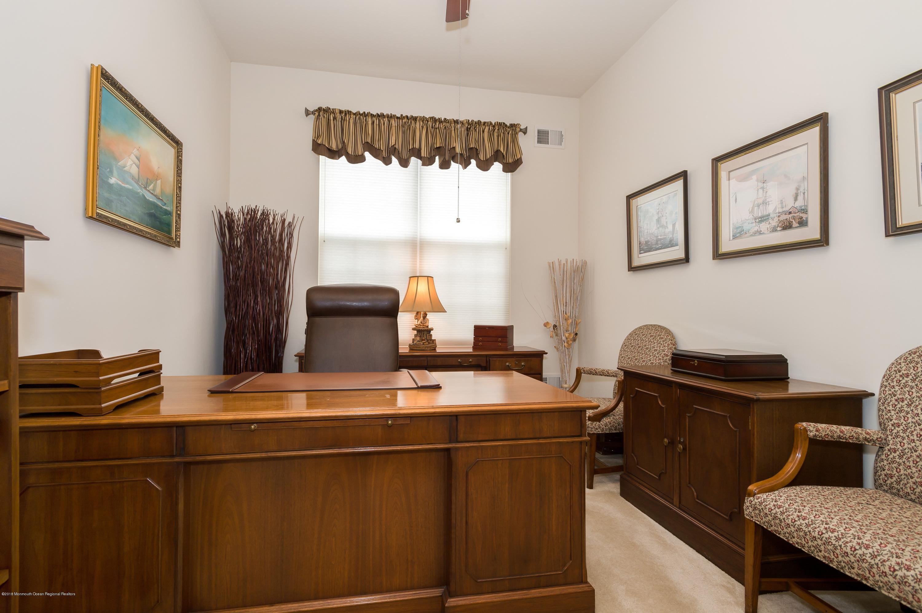 39 Kings Mill Road Monroe Township, NJ 08831 - Photo 13 of 26 Study