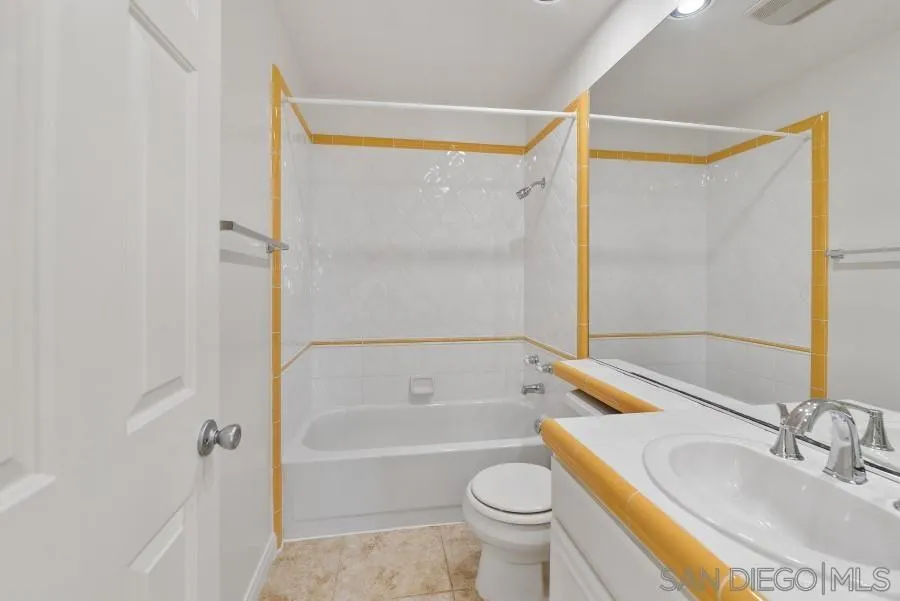 16998 Obsidian Drive Ramona, CA 92065 - Photo 22 of 58