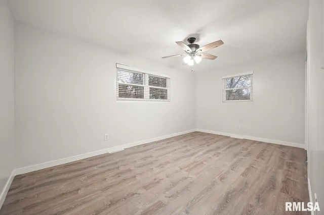 $2,200 | 6822 North Kimberly Drive, Peoria, IL 61614