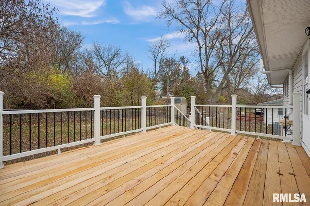 $2,200 | 6822 North Kimberly Drive, Peoria, IL 61614