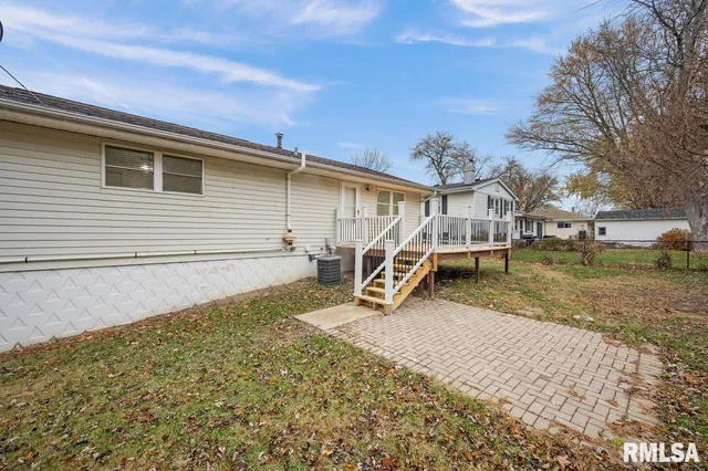 $2,200 | 6822 North Kimberly Drive, Peoria, IL 61614