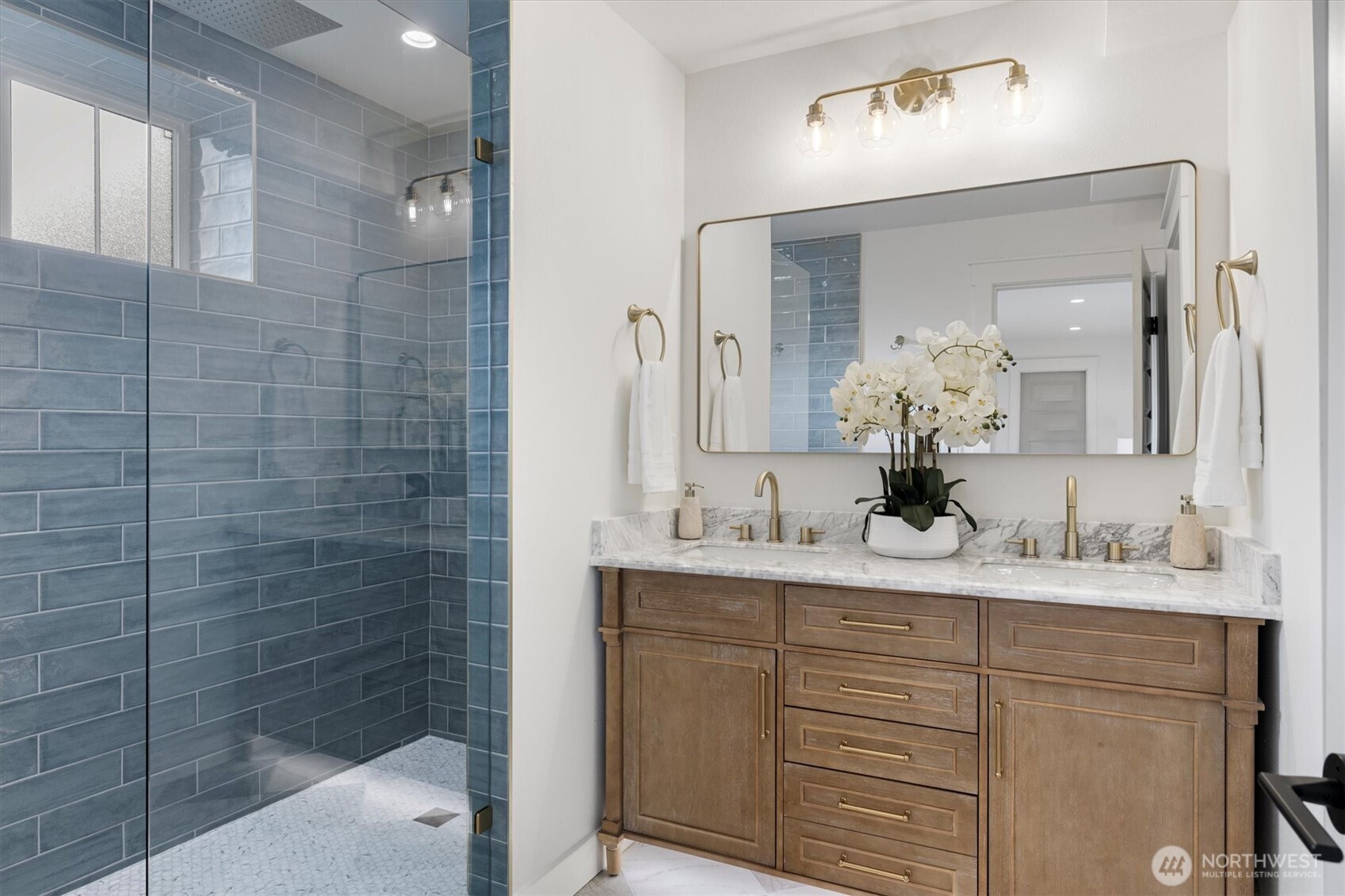 9003 30th Avenue Southwest Seattle, WA 98126 - Photo 26 of 40