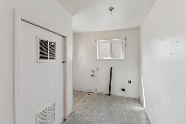 $350,000 | 1022 Frienza Avenue, Sacramento, CA 95815
