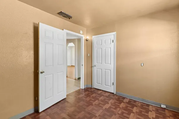 $350,000 | 1022 Frienza Avenue, Sacramento, CA 95815