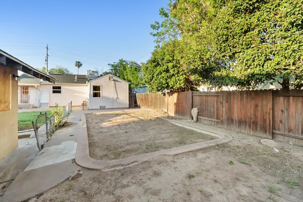 $350,000 | 1022 Frienza Avenue, Sacramento, CA 95815