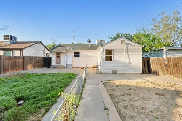 $350,000 | 1022 Frienza Avenue, Sacramento, CA 95815