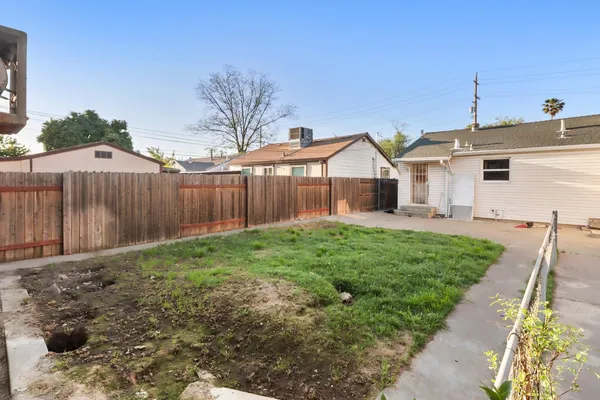 $350,000 | 1022 Frienza Avenue, Sacramento, CA 95815