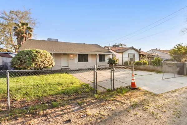 $350,000 | 1022 Frienza Avenue, Sacramento, CA 95815
