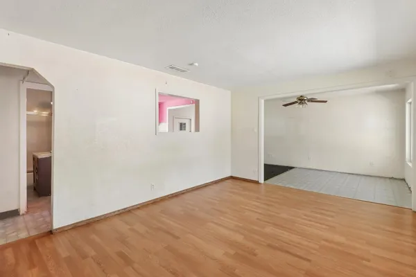 $350,000 | 1022 Frienza Avenue, Sacramento, CA 95815