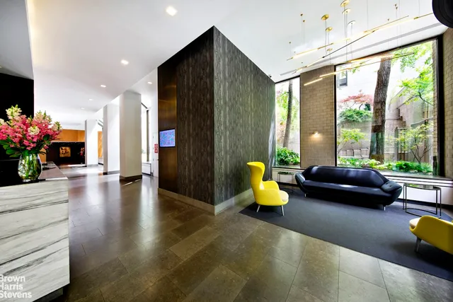 $5,100,000 | 5 East 22nd Street, Unit PHN | Flatiron