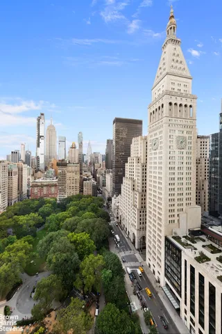 $5,100,000 | 5 East 22nd Street, Unit PHN | Flatiron