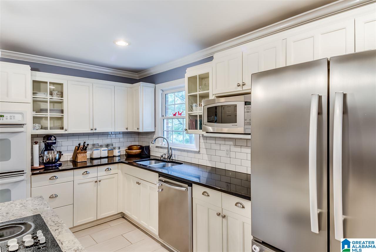 152 Rockaway Road Birmingham, AL 35209 - Photo 10 of 30