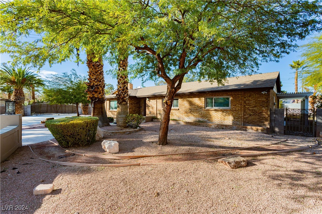 3045 South Lindell Road Las Vegas, NV 89146 - Photo 2 of 48 Gallery Image 2