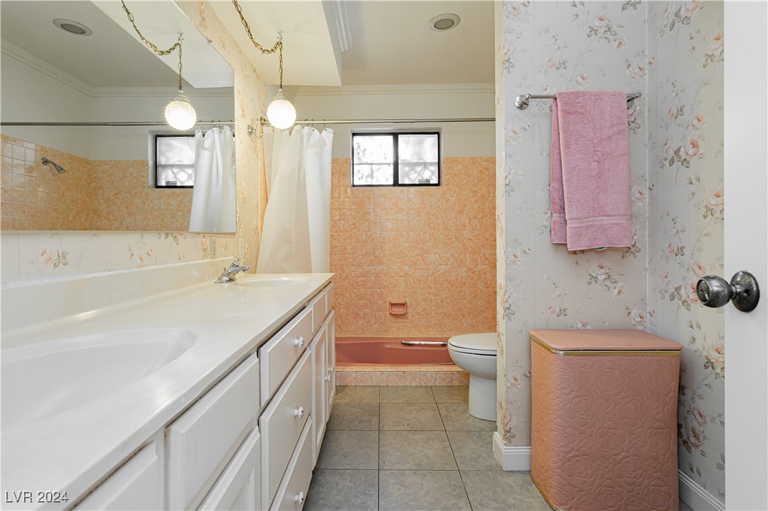 3045 South Lindell Road Las Vegas, NV 89146 - Photo 22 of 48 Gallery Image 22