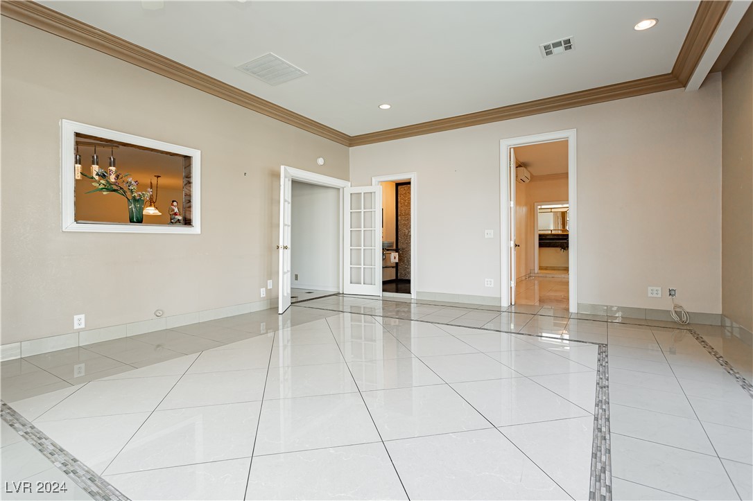 3045 South Lindell Road Las Vegas, NV 89146 - Photo 26 of 48 Gallery Image 26