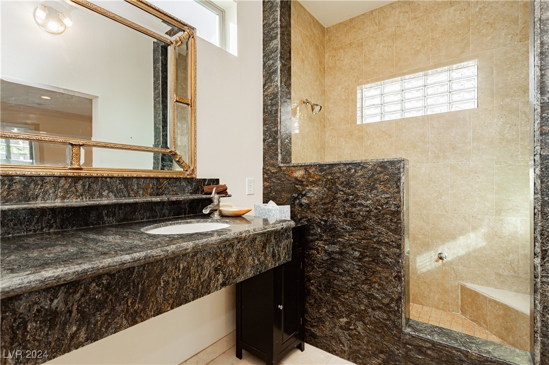 3045 South Lindell Road Las Vegas, NV 89146 - Photo 33 of 48 Gallery Image 33